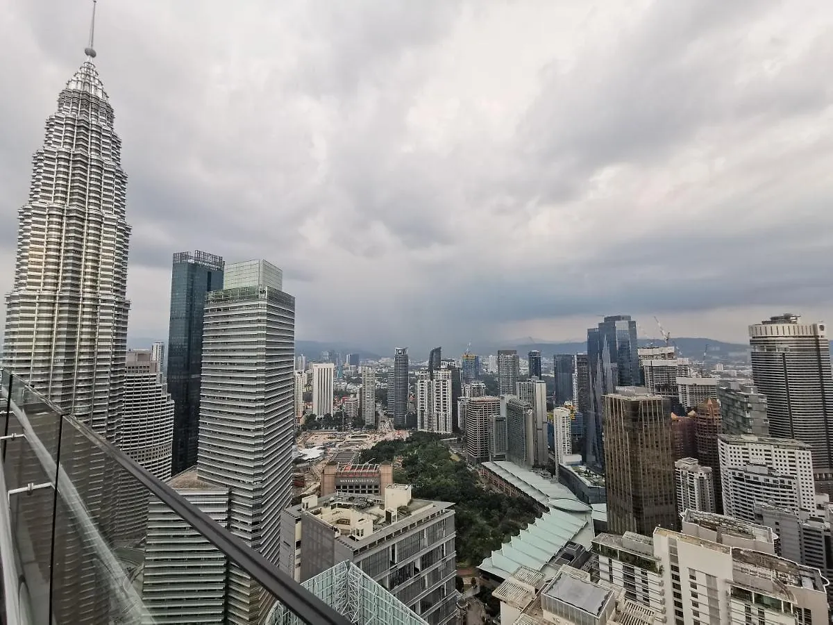 Daire Sky Suites Klcc By Autumn Suites Premium Stay Kuala Lumpur