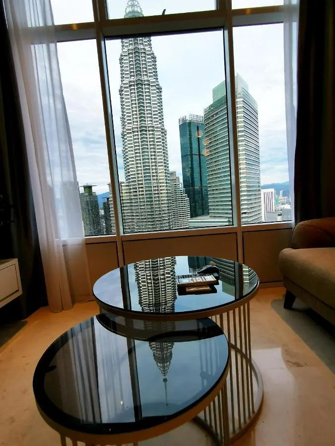 Sky Suites Klcc By Autumn Suites Premium Stay كوالالمبور شقة